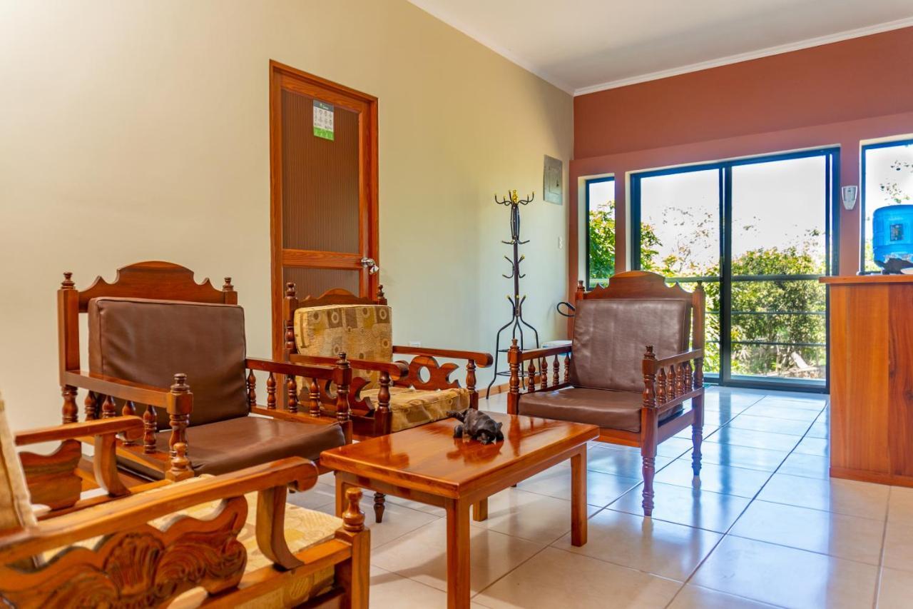Cucuve Eco Hostal Puerto Baquerizo Moreno Extérieur photo