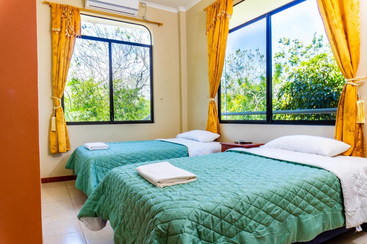 Cucuve Eco Hostal Puerto Baquerizo Moreno Extérieur photo